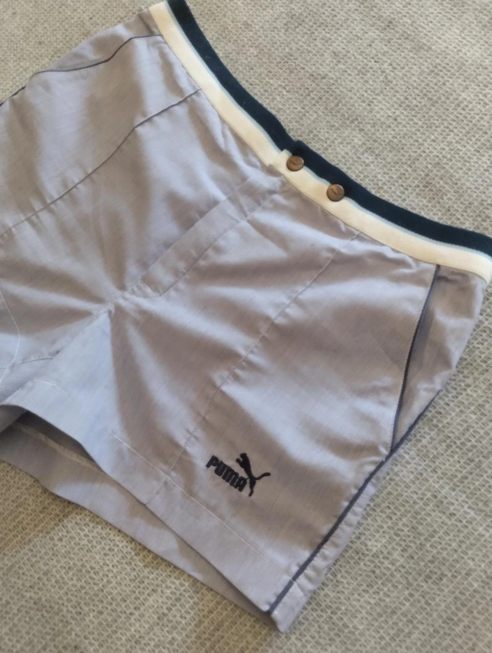 Puma Short de sport rayé blanc et bleu marine pour femmes M Léger été Y2K – photo 2